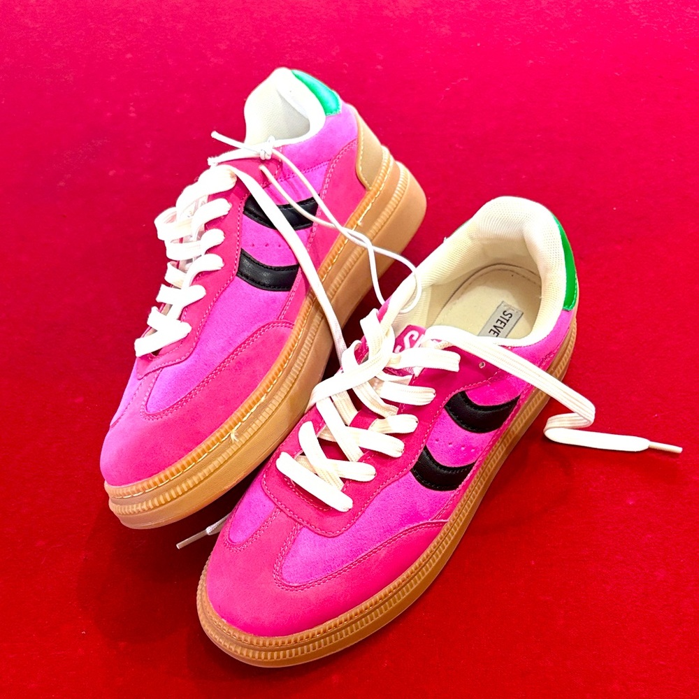 Steve Madden Pink and Black Sneakers
